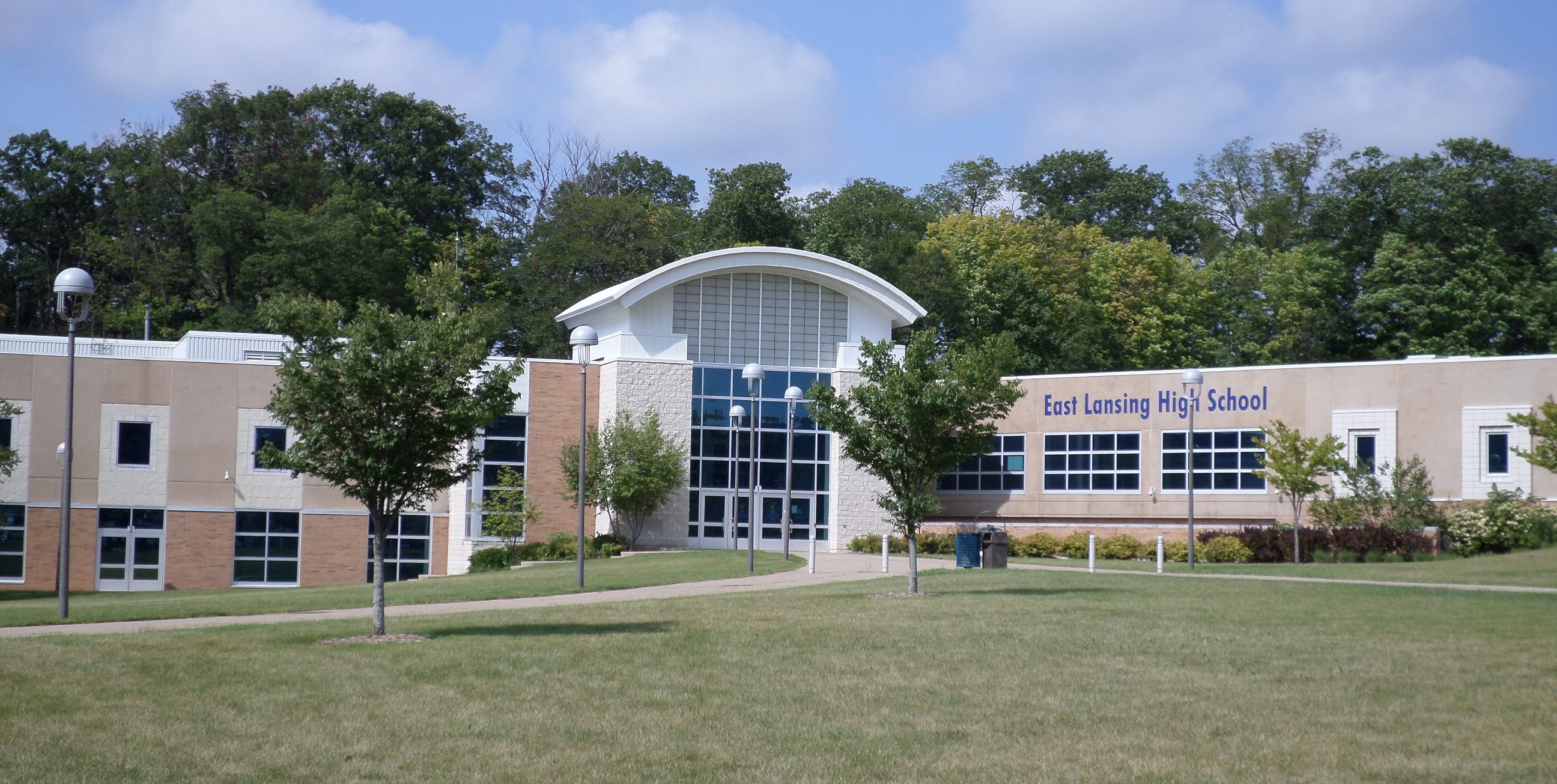 East Lansing High School - Photo by Kennethaw88 (CC BY 4.0)